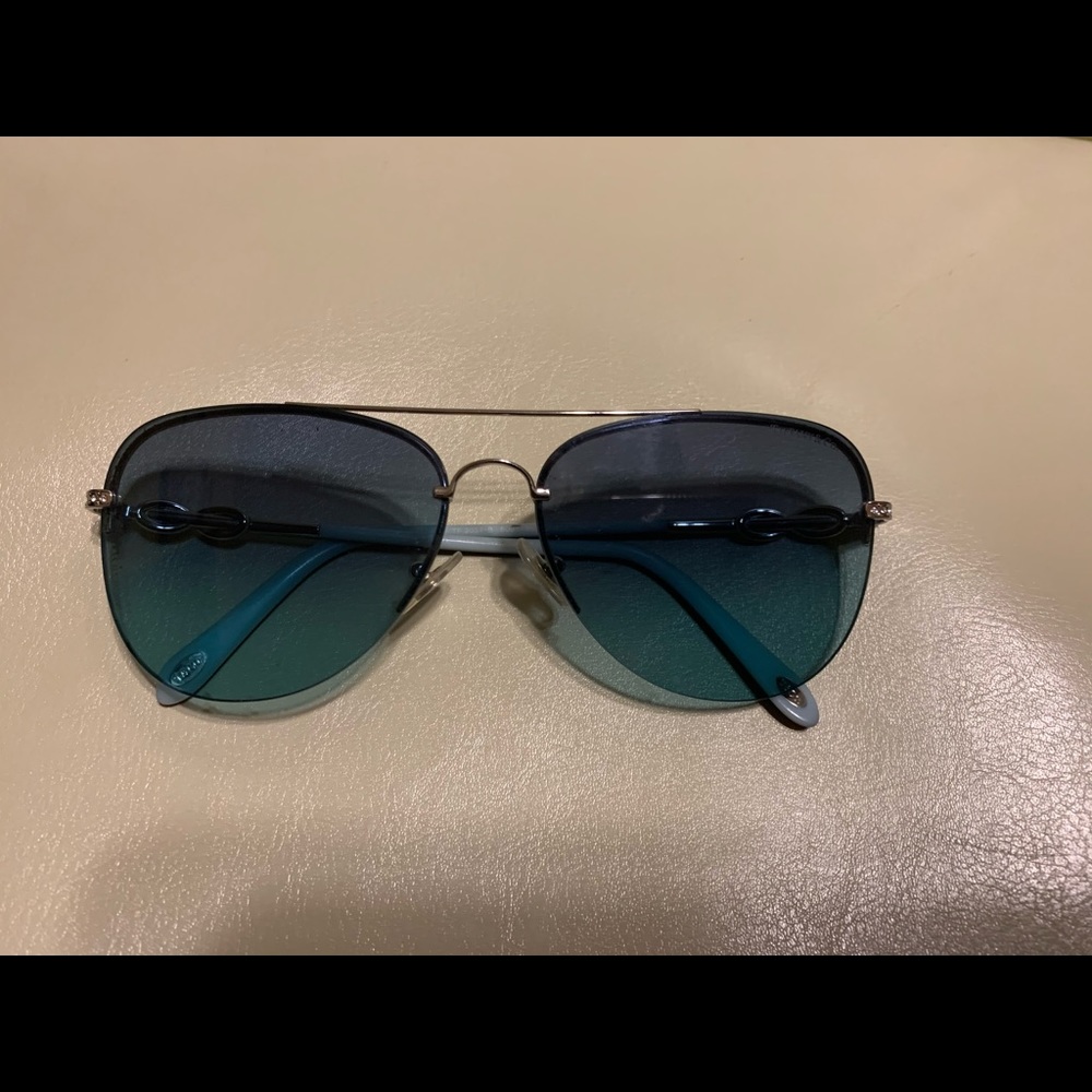 TIFFANY AVIATOR SUNGLASSES